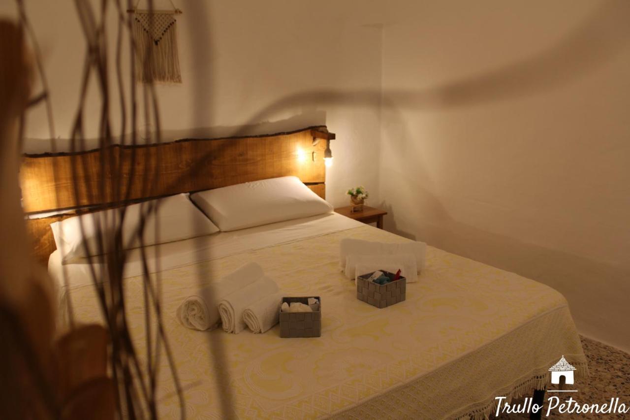 チステルニーノ Trullo Petronellaヴィラ エクステリア 写真