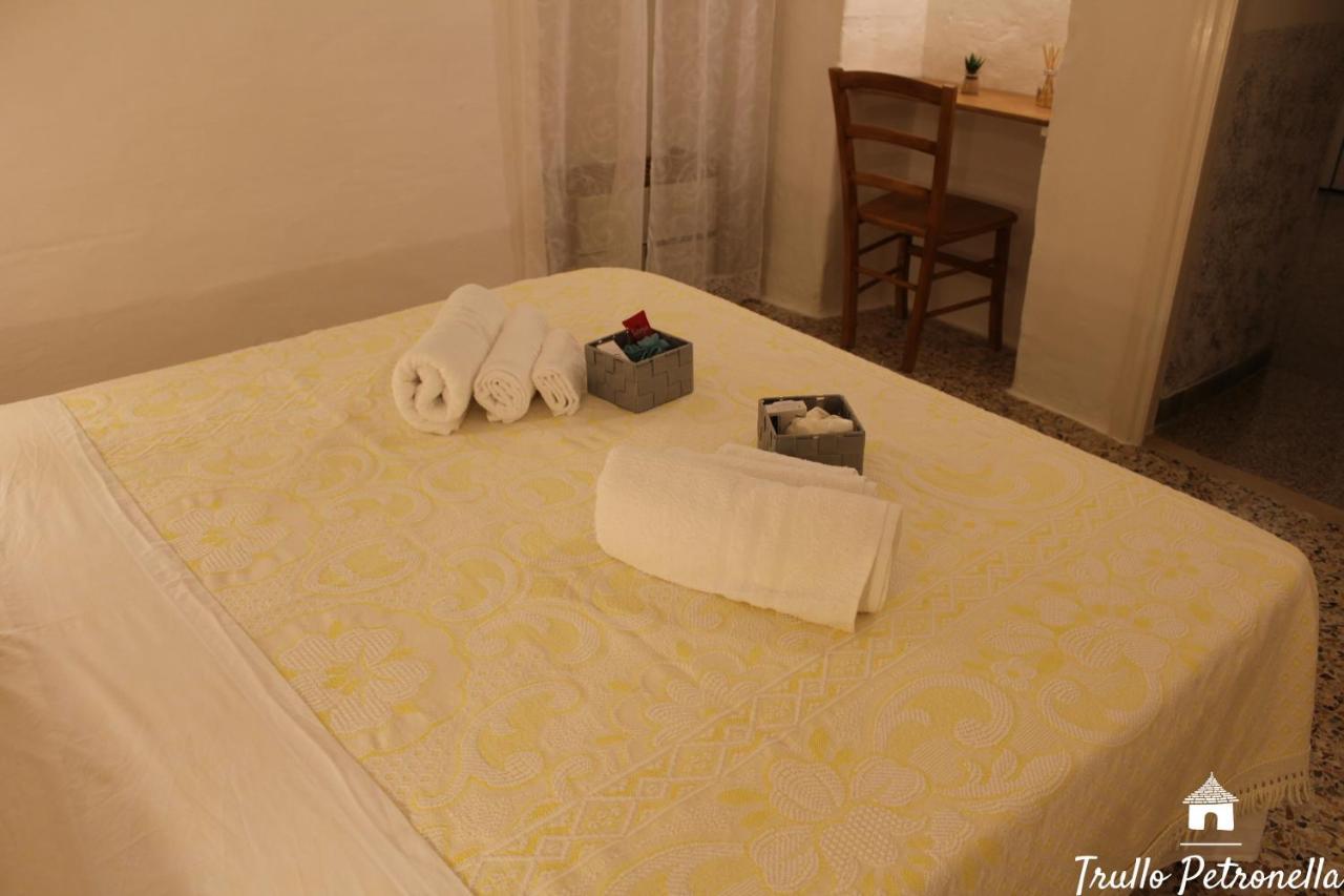 チステルニーノ Trullo Petronellaヴィラ エクステリア 写真